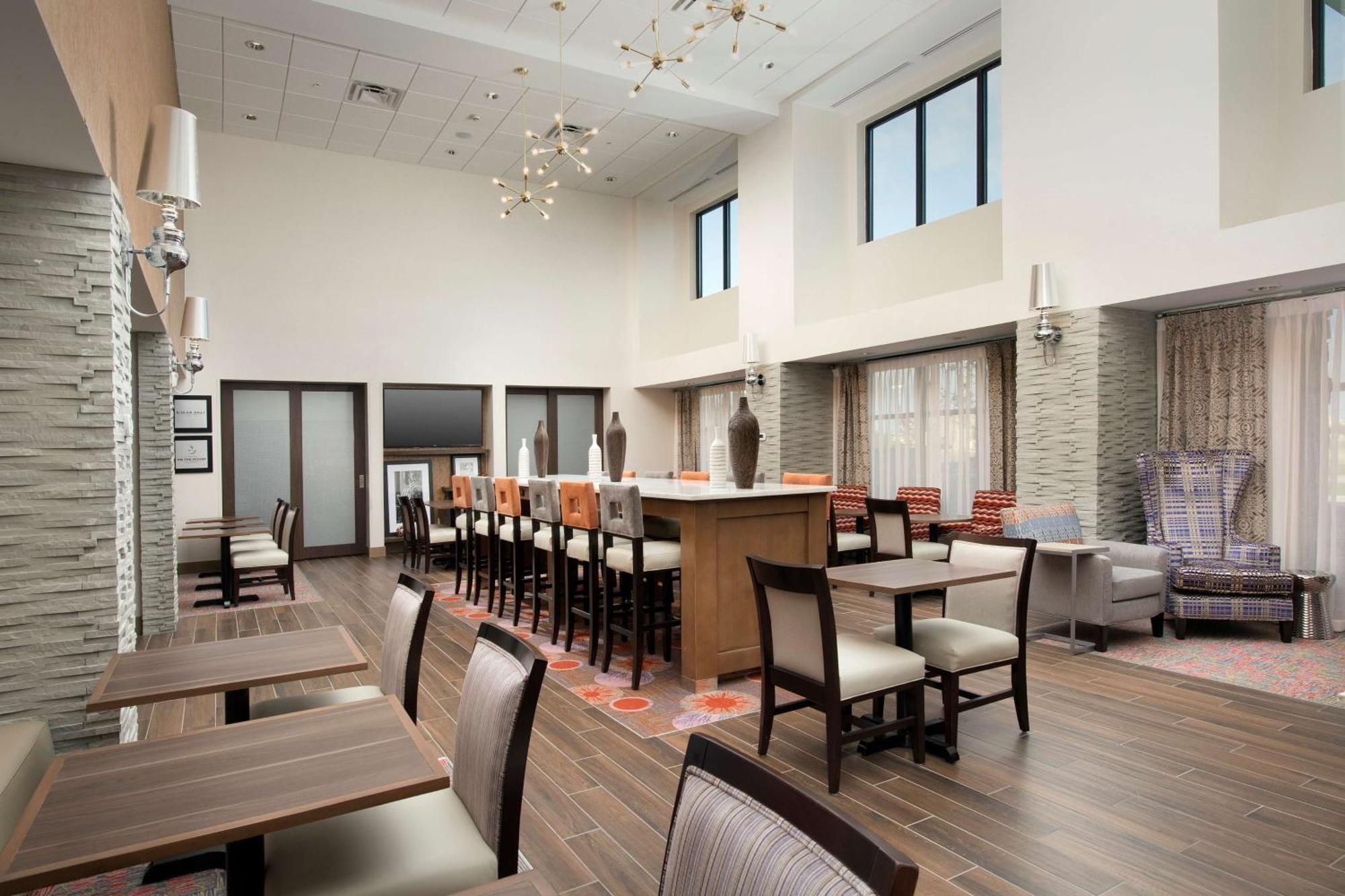 Hampton Inn & Suites San Antonio Lackland Afb Seaworld Ngoại thất bức ảnh